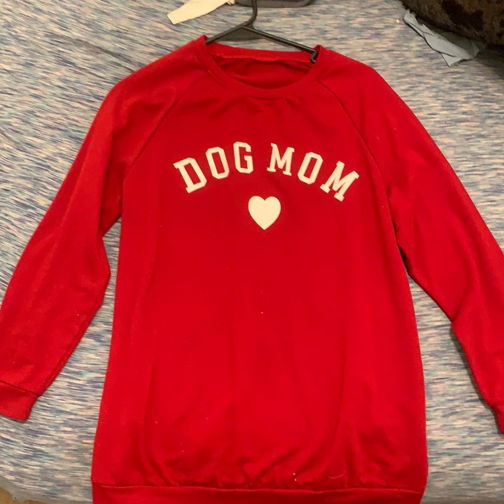 Dog Mom Long Sleeve Shirt
